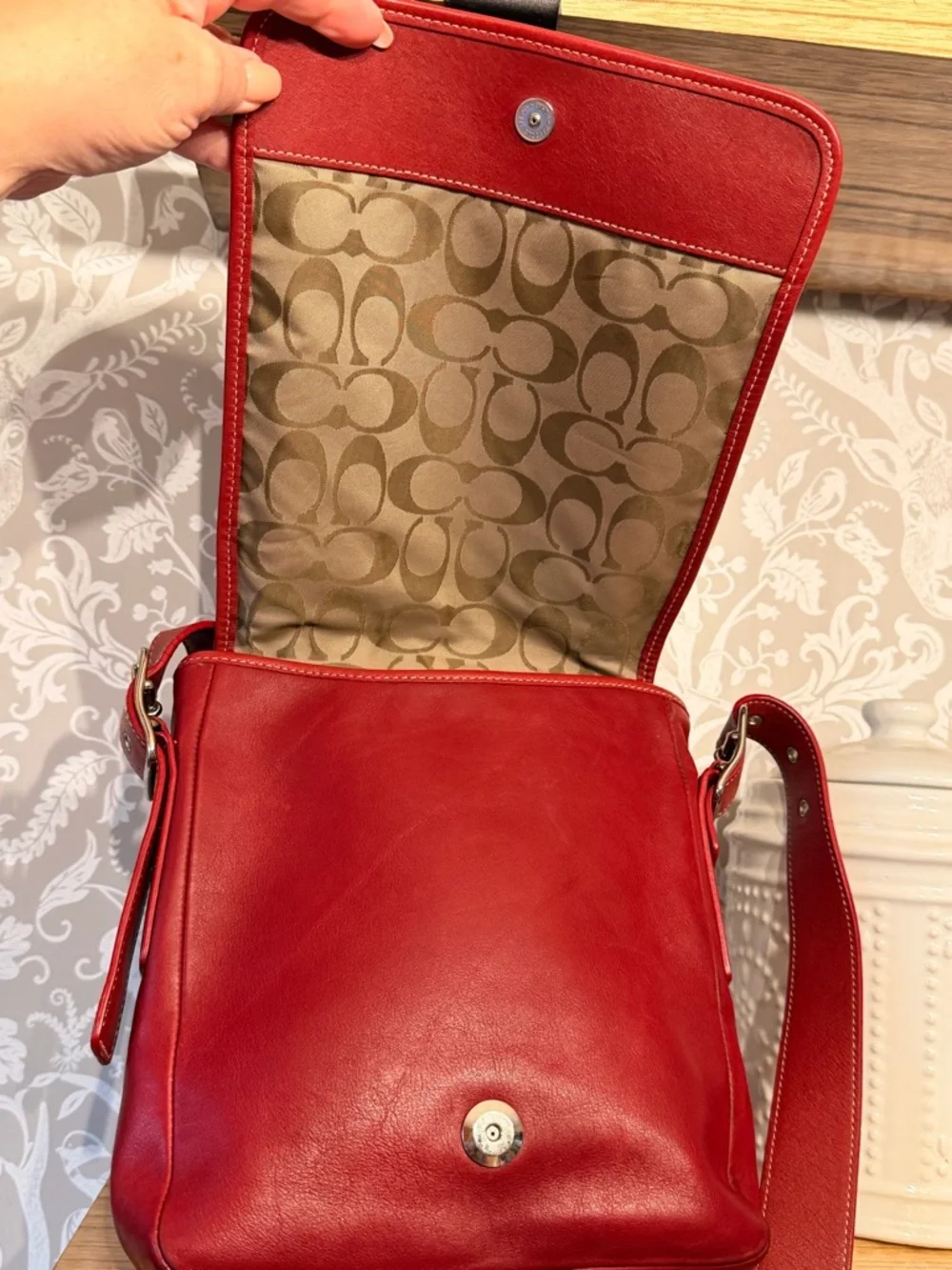 Coach Legacy Vintage Red Leather Saddle Studio Flap Crossbody Bag 9335 - Picture 10 of 14